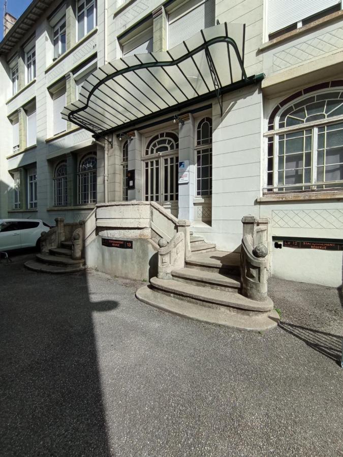 Le 12 Studio Neuf Wifi App 11 Saint-Etienne  Exterior photo